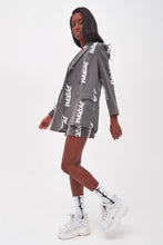 Load image into Gallery viewer, FALSE