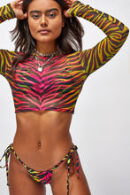 Load image into Gallery viewer, FALSE