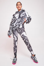 Load image into Gallery viewer, Chrome Print High Waist Leggings
